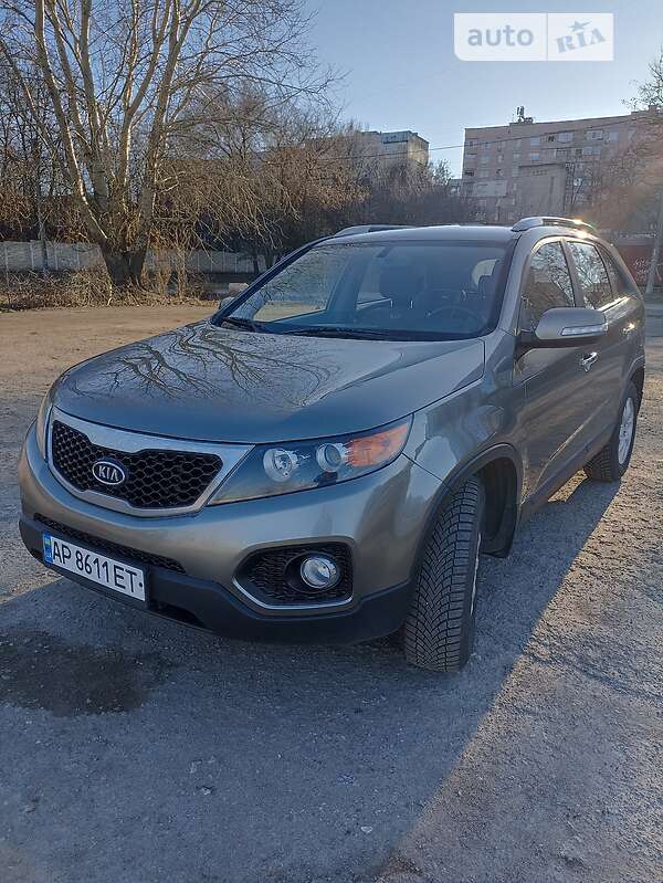 Внедорожник / Кроссовер Kia Sorento 2011 в 