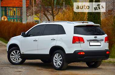 Внедорожник / Кроссовер Kia Sorento 2011 в Днепре