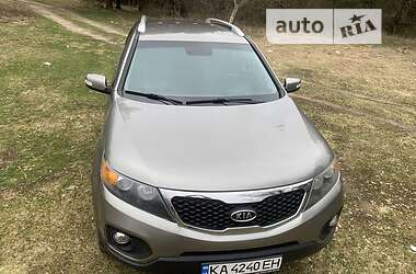Внедорожник / Кроссовер Kia Sorento 2010 в Новой Водолаге