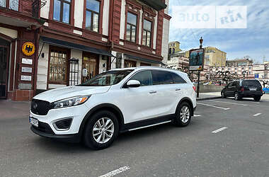 Внедорожник / Кроссовер Kia Sorento 2016 в 