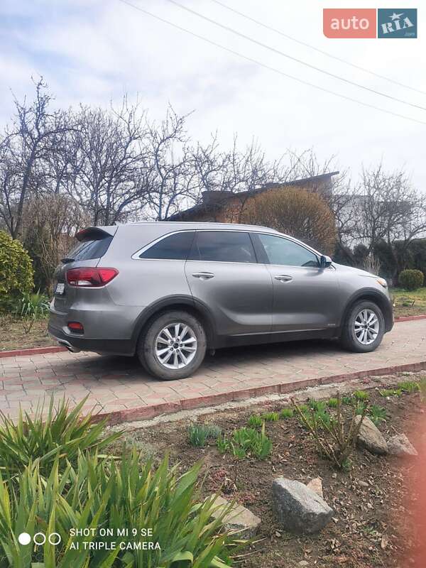 Позашляховик / Кросовер Kia Sorento 2018 в Хотині