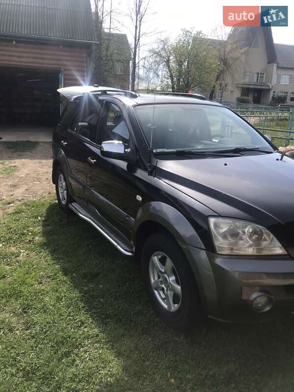 Внедорожник / Кроссовер Kia Sorento 2005 в Ивано-Франковске