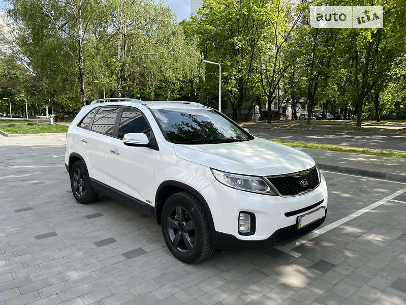 Внедорожник / Кроссовер Kia Sorento 2013 в Днепре