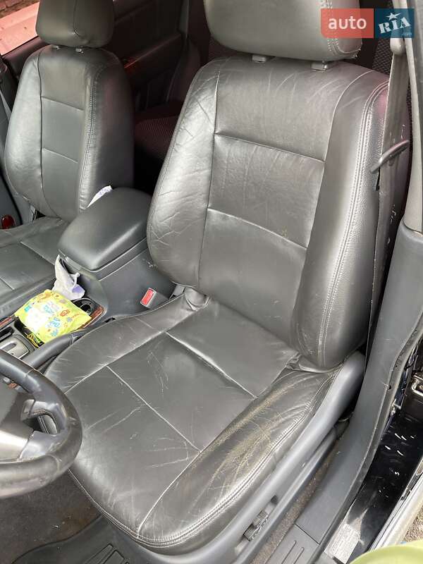 Внедорожник / Кроссовер Kia Sorento 2003 в Кривом Роге