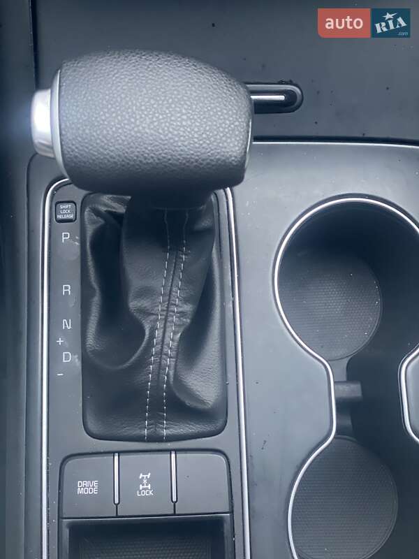 Позашляховик / Кросовер Kia Sorento 2019 в Львові