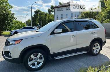 Внедорожник / Кроссовер Kia Sorento 2010 в Днепре