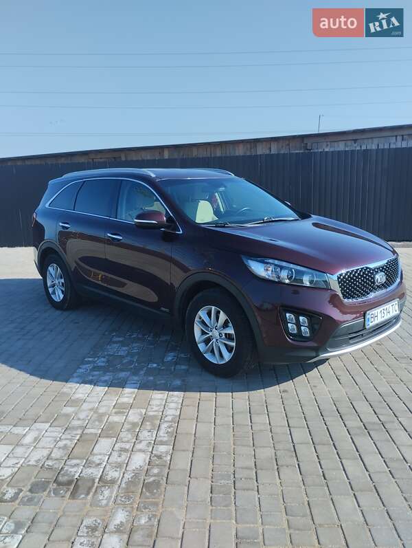 Внедорожник / Кроссовер Kia Sorento 2016 в Одессе