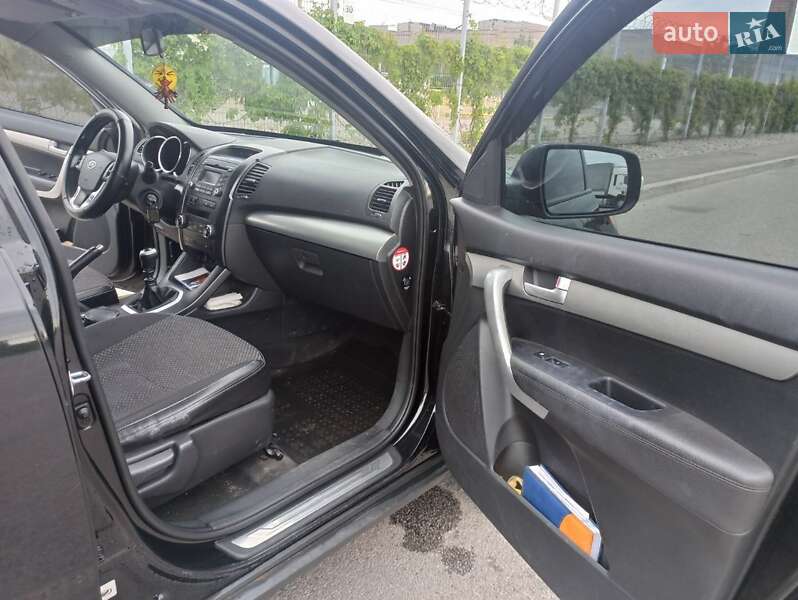 Позашляховик / Кросовер Kia Sorento 2012 в Кривому Розі