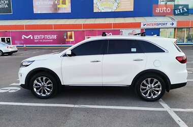 Внедорожник / Кроссовер Kia Sorento 2017 в 
