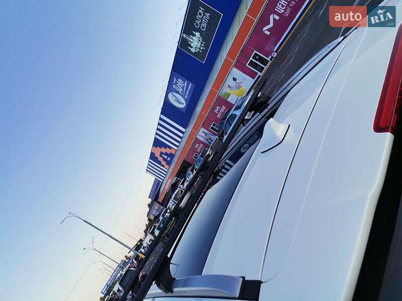 Позашляховик / Кросовер Kia Sorento 2017 в Києві