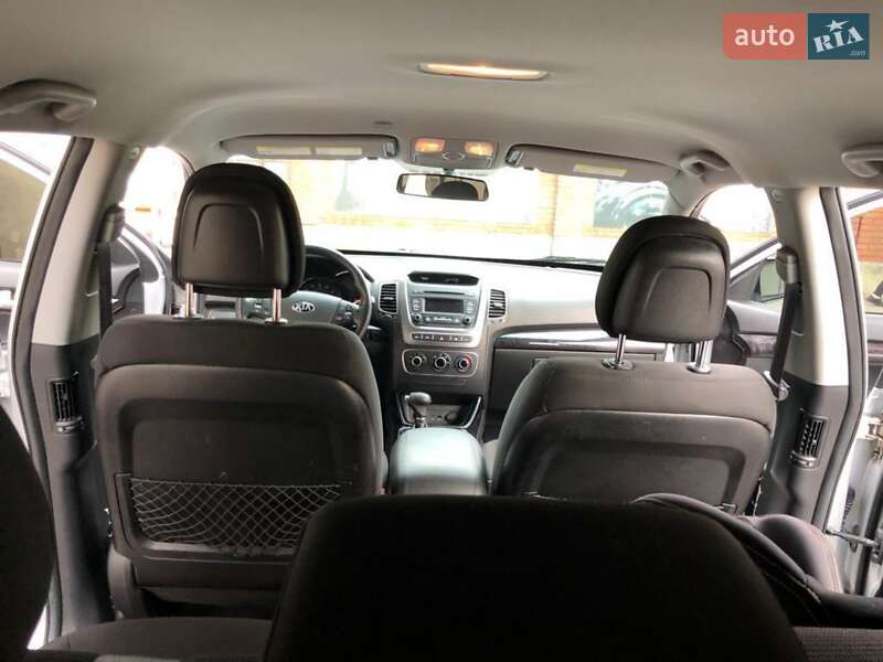 Внедорожник / Кроссовер Kia Sorento 2013 в Львове фото 12 Внедорожник / Кроссовер Kia Sorento 2013 в Львове
