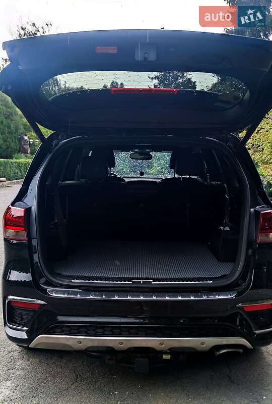 Позашляховик / Кросовер Kia Sorento 2018 в Тернополі