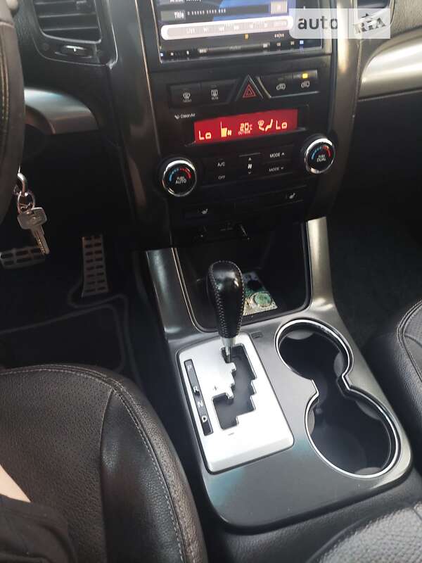 Позашляховик / Кросовер Kia Sorento 2011 в Львові
