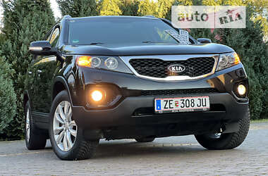 Внедорожник / Кроссовер Kia Sorento 2010 в 