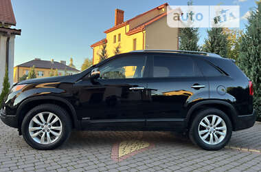 Внедорожник / Кроссовер Kia Sorento 2010 в 