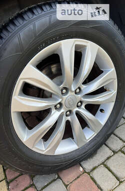 Внедорожник / Кроссовер Kia Sorento 2010 в 