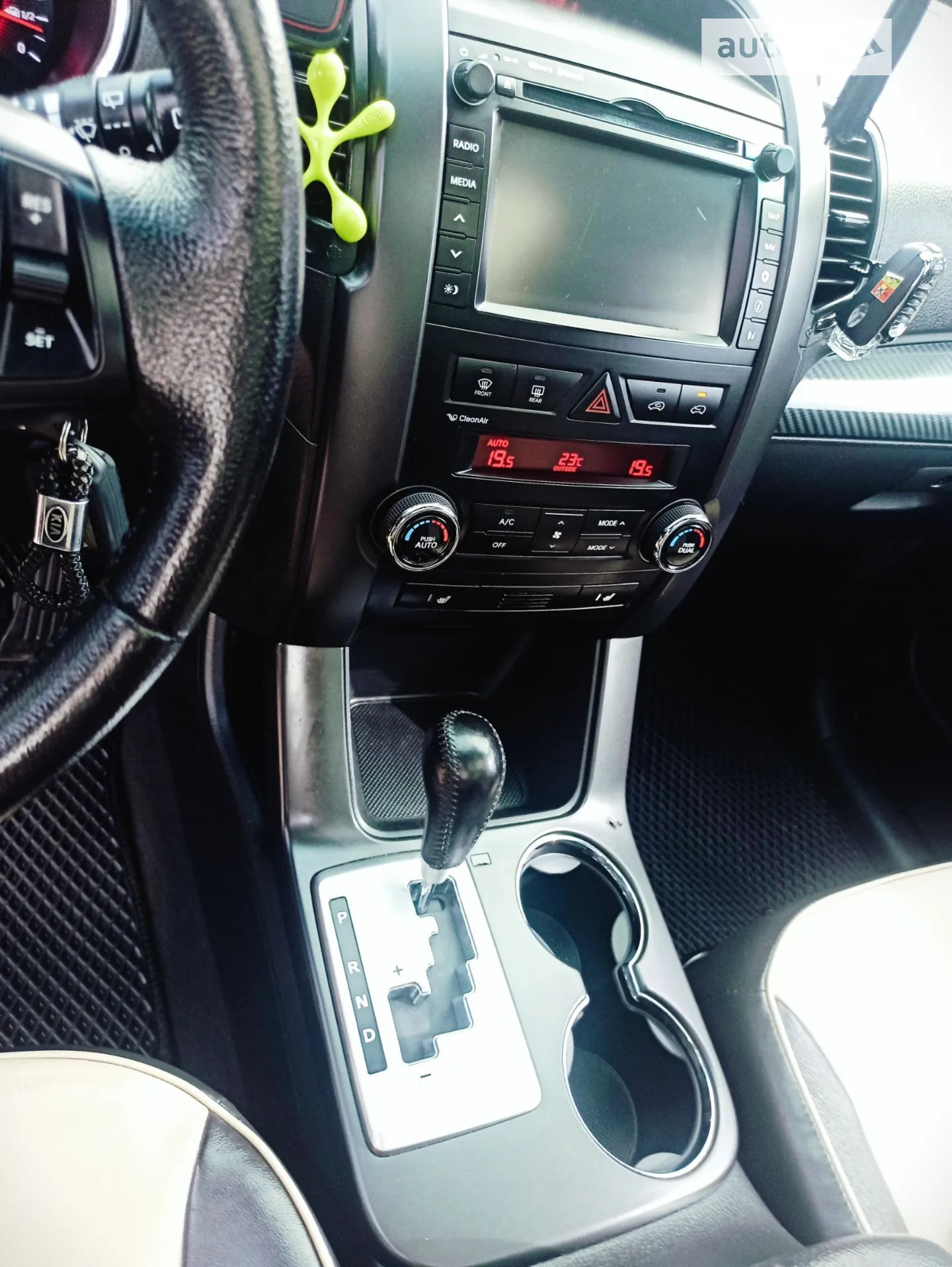 2010 Kia Sorento - мініатюра 18