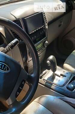 Внедорожник / Кроссовер Kia Sorento 2006 в 