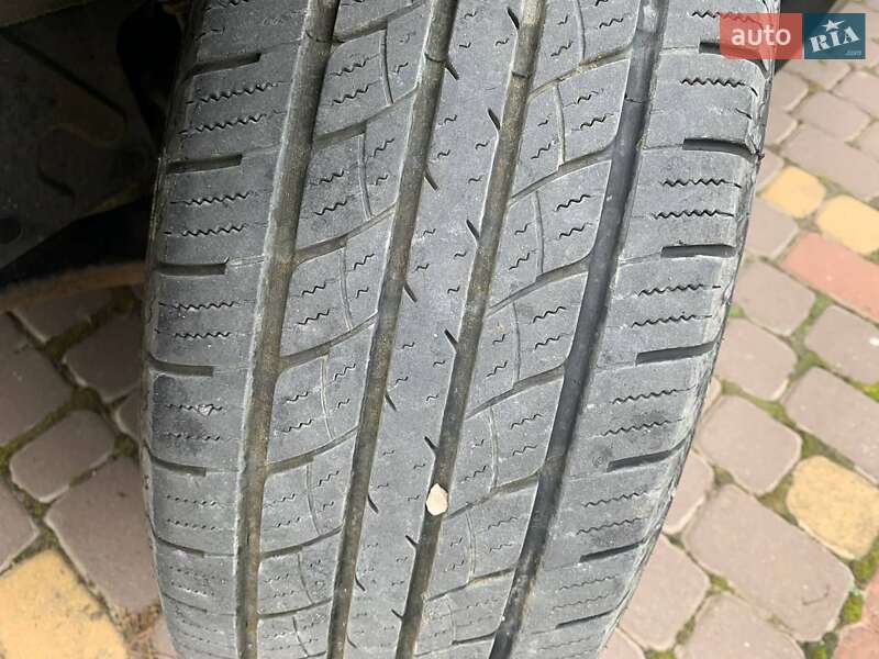 Позашляховик / Кросовер Kia Sorento 2011 в Городку