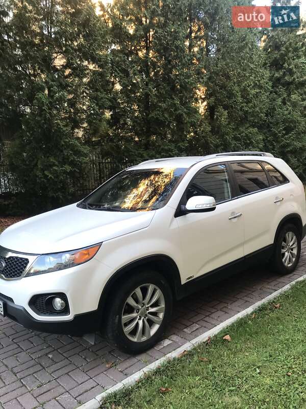 Позашляховик / Кросовер Kia Sorento 2011 в Львові
