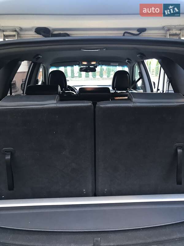 Позашляховик / Кросовер Kia Sorento 2011 в Львові