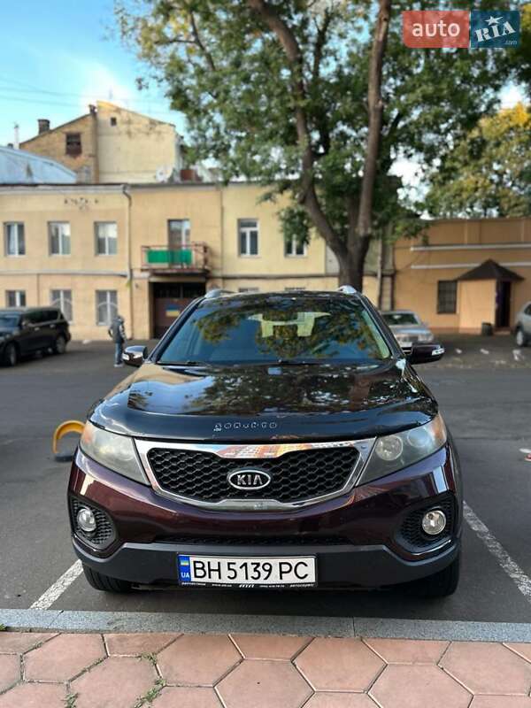 Внедорожник / Кроссовер Kia Sorento 2011 в Одессе