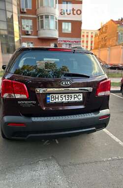 Внедорожник / Кроссовер Kia Sorento 2011 в Одессе