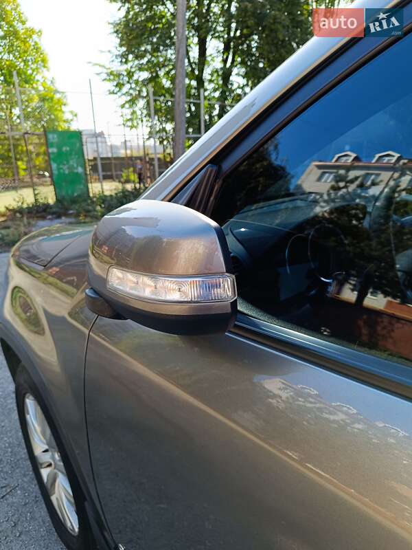 Внедорожник / Кроссовер Kia Sorento 2010 в Тернополе