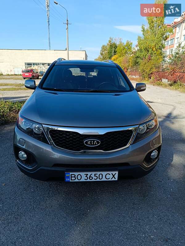Внедорожник / Кроссовер Kia Sorento 2010 в Тернополе