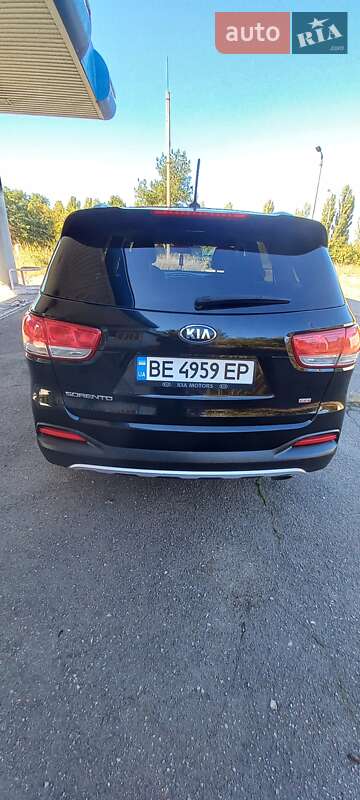 Внедорожник / Кроссовер Kia Sorento 2016 в Николаеве