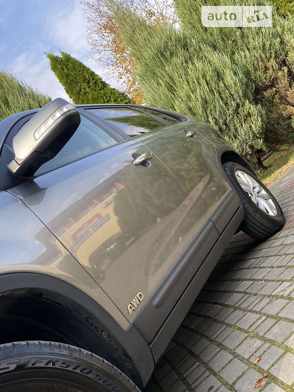 Внедорожник / Кроссовер Kia Sorento 2012 в Самборе