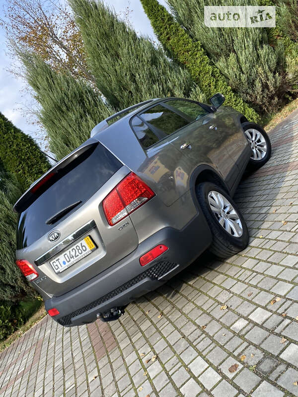 Внедорожник / Кроссовер Kia Sorento 2012 в Самборе