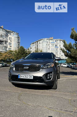 Внедорожник / Кроссовер Kia Sorento 2016 в Одессе