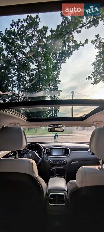 Позашляховик / Кросовер Kia Sorento 2016 в Києві фото 28 Позашляховик / Кросовер Kia Sorento 2016 в Києві