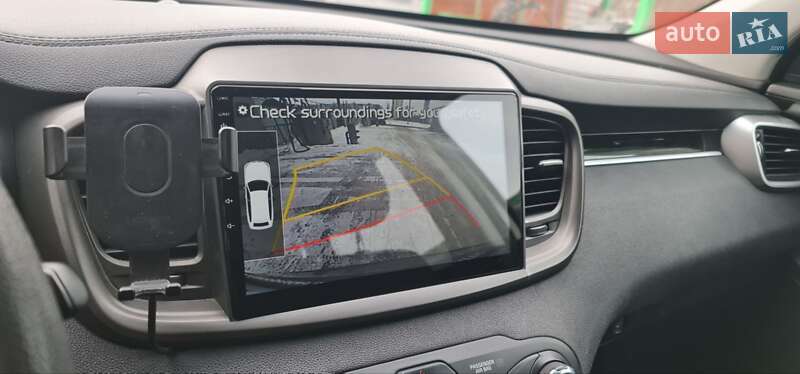 Внедорожник / Кроссовер Kia Sorento 2015 в Киеве