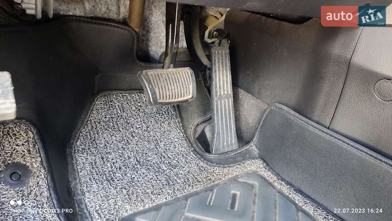 Внедорожник / Кроссовер Kia Sorento 2013 в Шаргороде фото 12 Внедорожник / Кроссовер Kia Sorento 2013 в Шаргороде