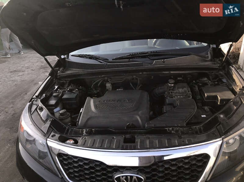 Позашляховик / Кросовер Kia Sorento 2011 в Кременчуці