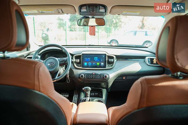 Позашляховик / Кросовер Kia Sorento 2016 в Вінниці