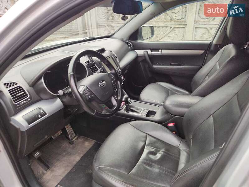 Позашляховик / Кросовер Kia Sorento 2014 в Жовкві