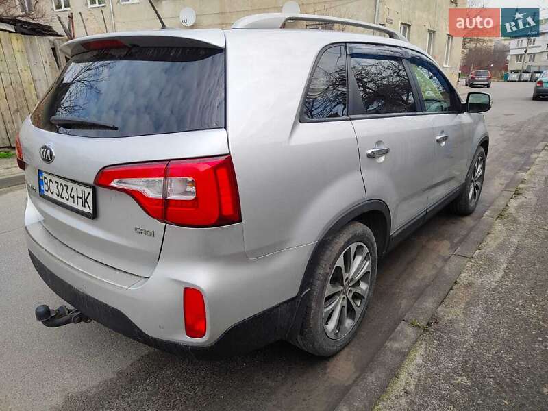 Позашляховик / Кросовер Kia Sorento 2014 в Жовкві