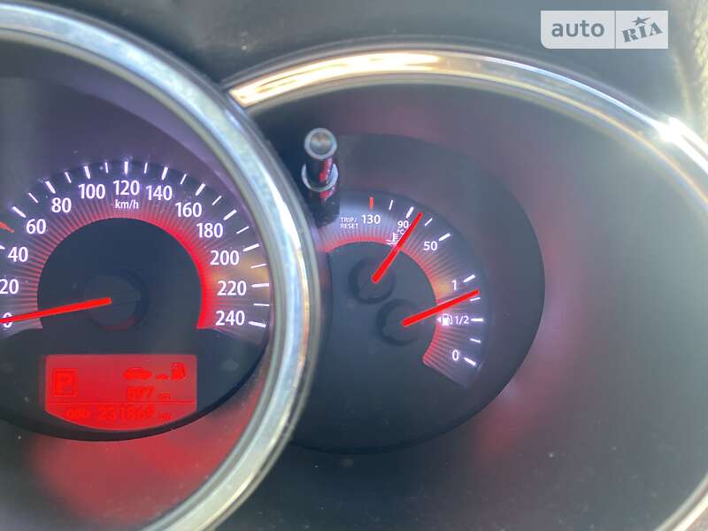 Позашляховик / Кросовер Kia Sorento 2011 в Мукачевому