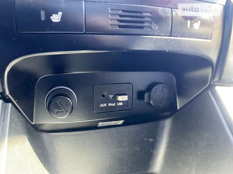 Позашляховик / Кросовер Kia Sorento 2011 в Мукачевому