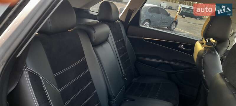 Позашляховик / Кросовер Kia Sorento 2015 в Бучі