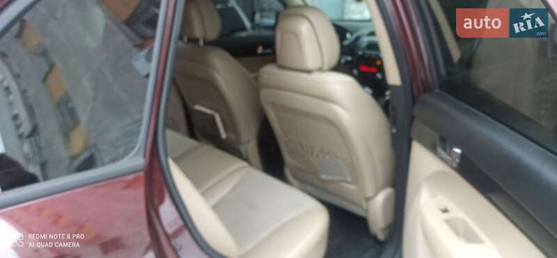 Позашляховик / Кросовер Kia Sorento 2011 в Києві