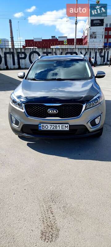 Внедорожник / Кроссовер Kia Sorento 2016 в Тернополе