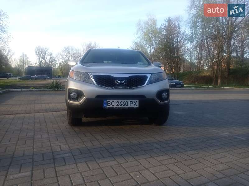 Внедорожник / Кроссовер Kia Sorento 2012 в Дрогобыче