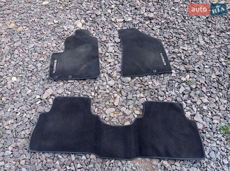 Внедорожник / Кроссовер Kia Sorento 2012 в Дрогобыче