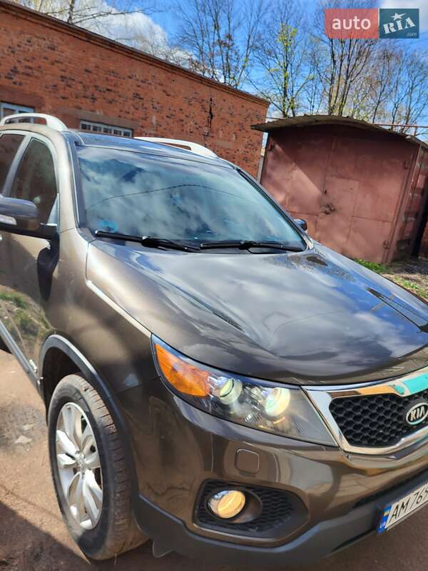 Внедорожник / Кроссовер Kia Sorento 2010 в Коростене фото 2 Внедорожник / Кроссовер Kia Sorento 2010 в Коростене