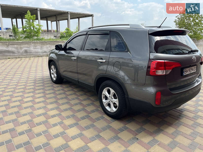 Позашляховик / Кросовер Kia Sorento 2013 в Гайсину