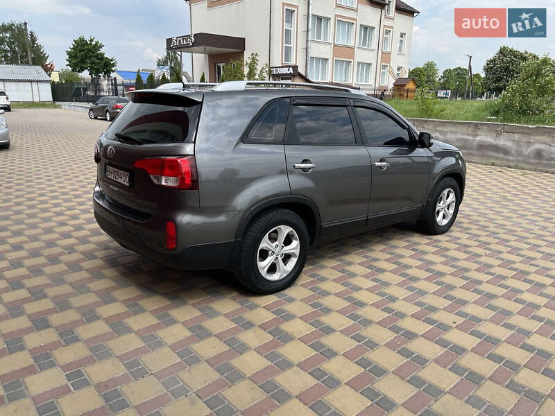 Позашляховик / Кросовер Kia Sorento 2013 в Гайсину